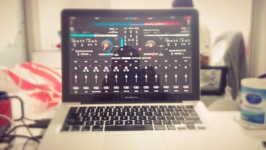 665249_10151138612357274_816965362_o